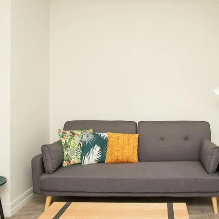 Apartment Confortable Et Accueillant T4 A Poitiers